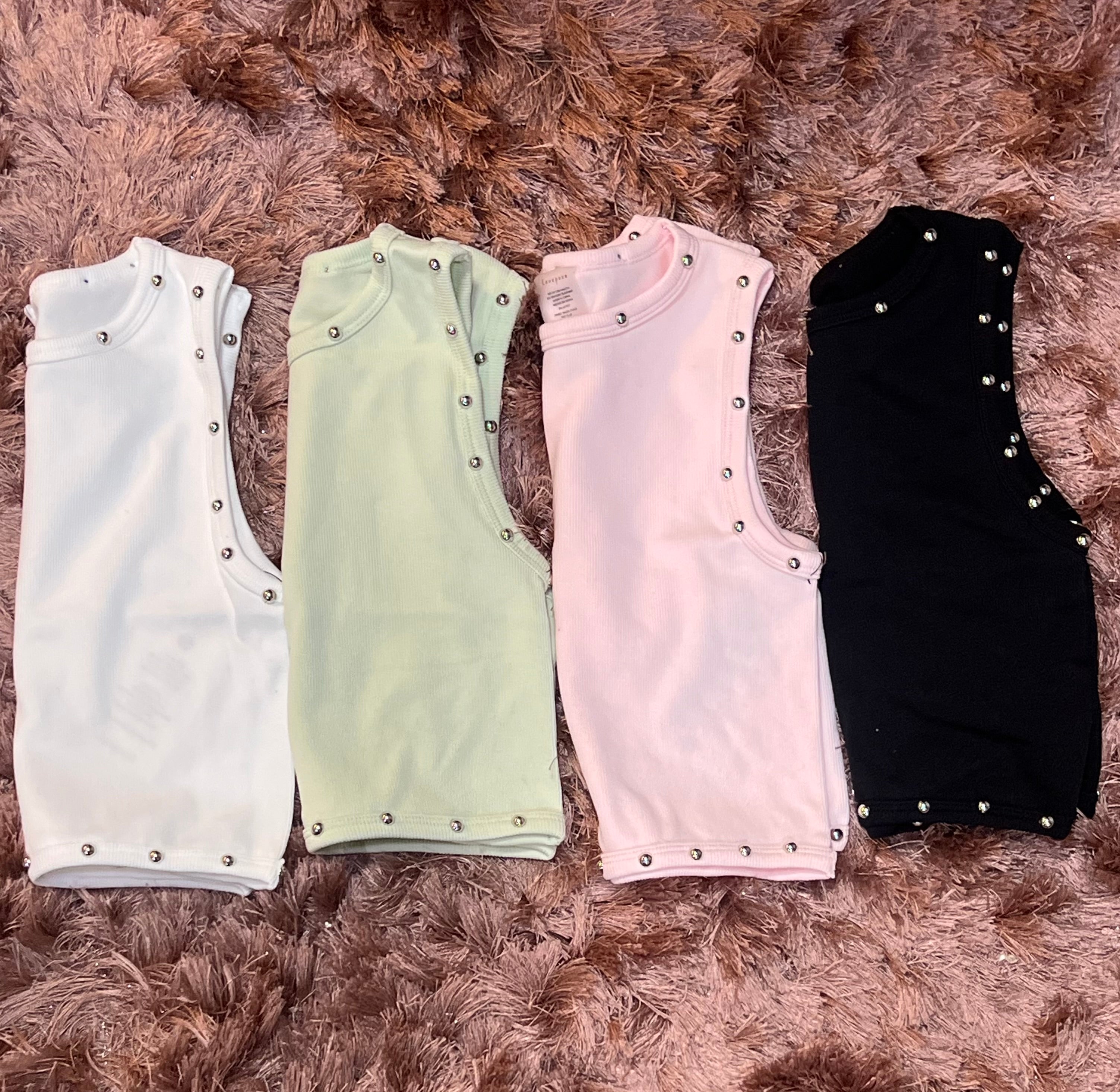 トップス JentLouis Studded Sleeveless Hoodie JentLouis Studded Sleeveless Hoodie